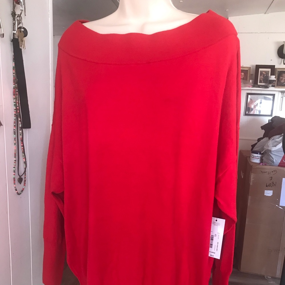 Bold Elements Boat Neckline Cut to Curve Red Sweater Shirt